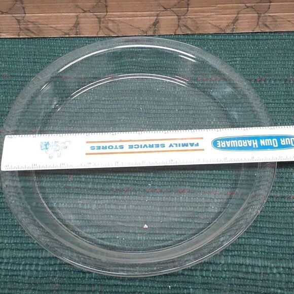 PYREX 210 Clear Glass Pie Dish 10 In Plate Dish Bakeware USA VTG - Picture 3 of 4